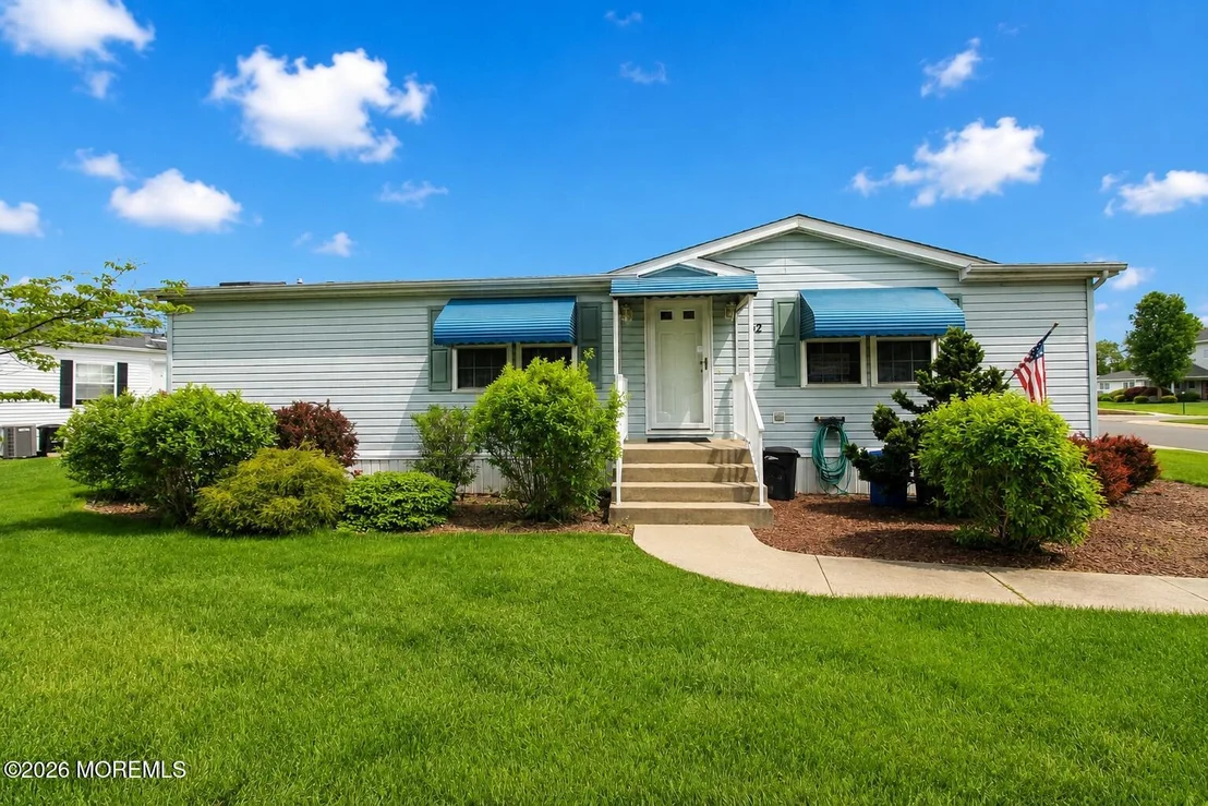 Photo of 92 Cardinal Way