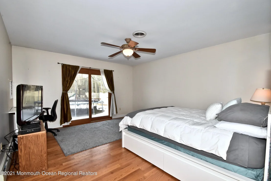 Photo of 241 Edgemere Drive