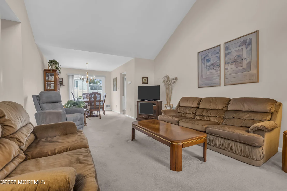 Photo of 15 Rita Drive