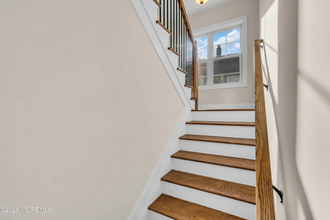 Photo of 505 11th Avenue
