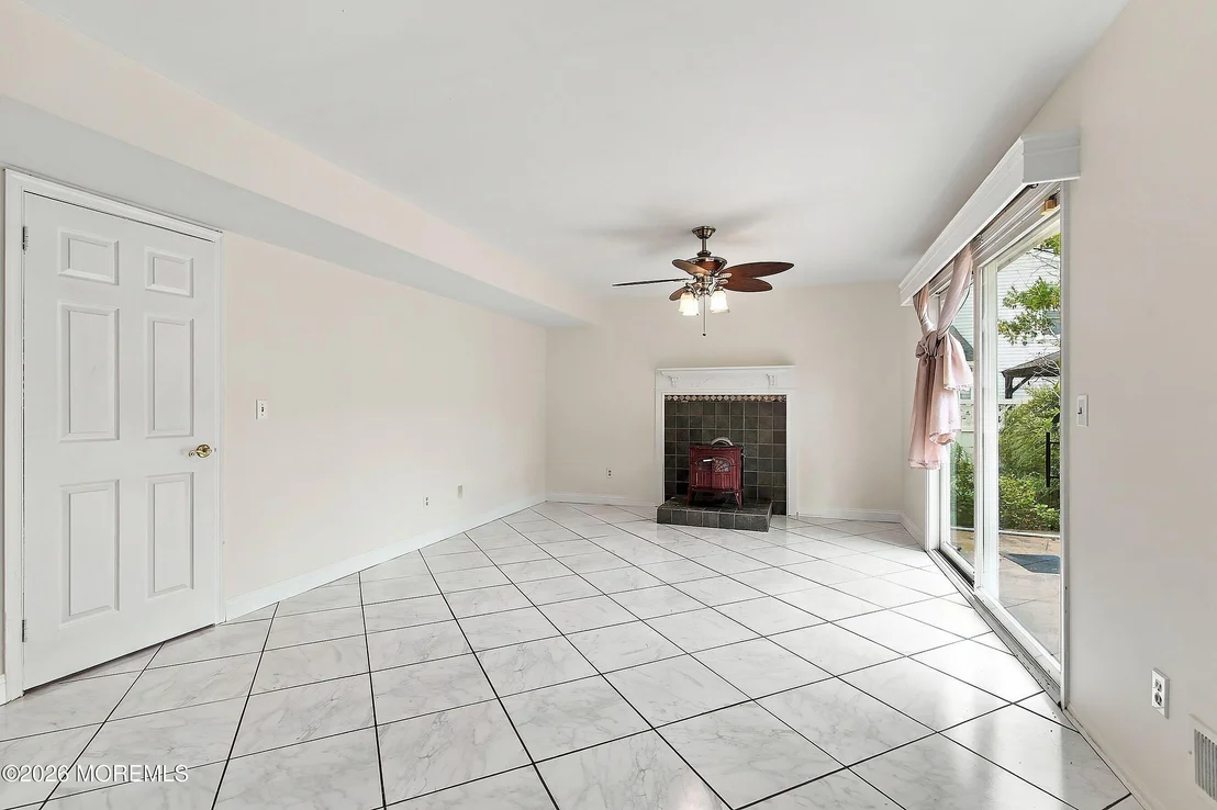 Photo of 8 Lindner Lane
