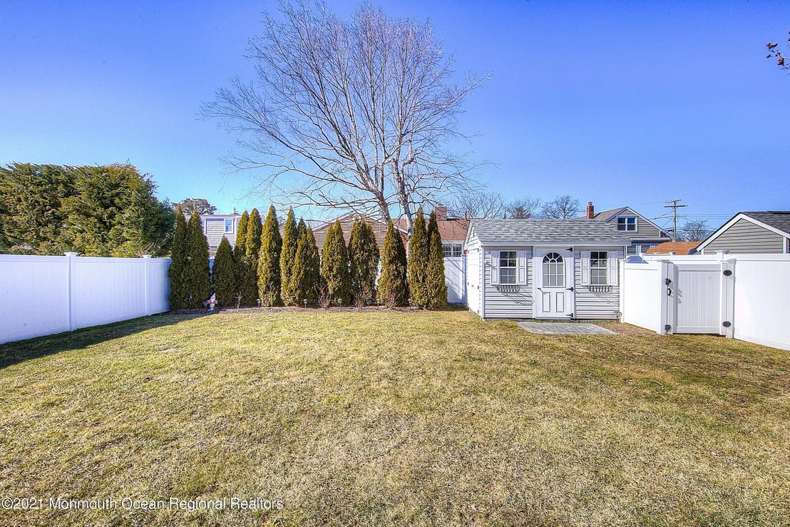 Photo of 611 Homestead Road