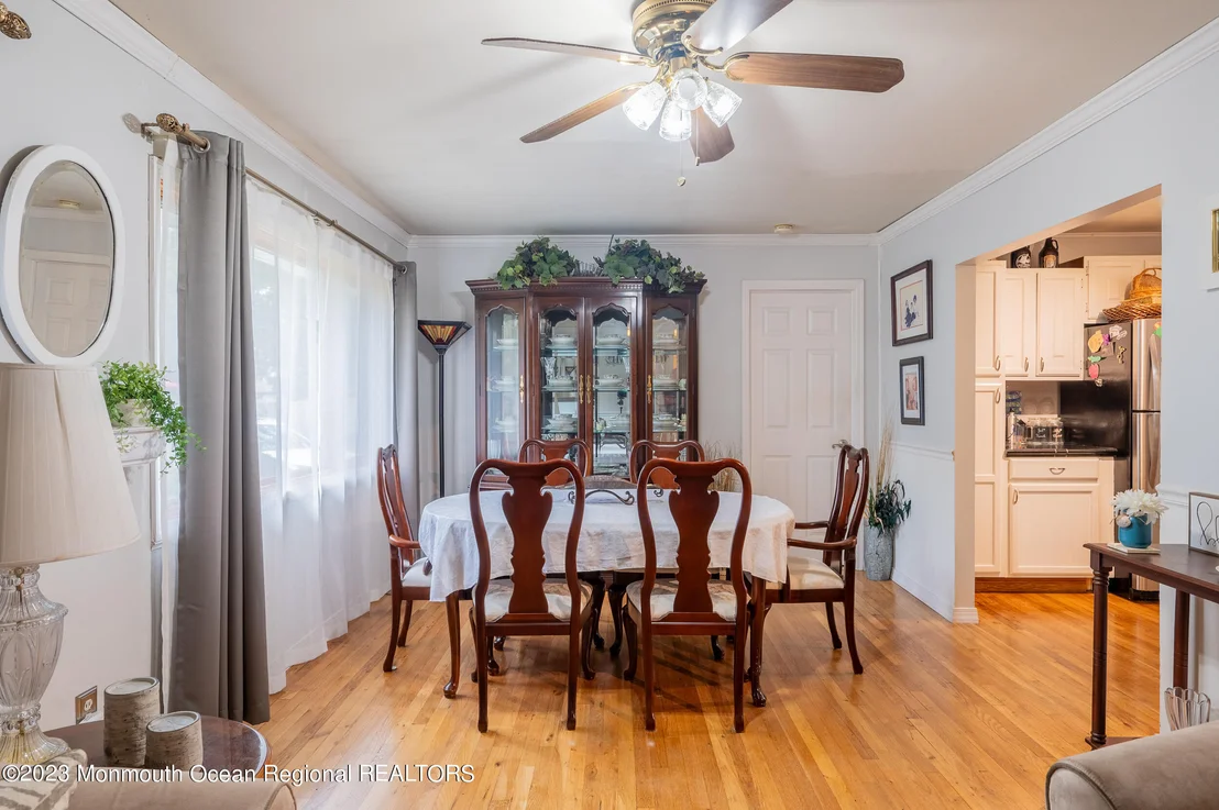 Photo of 1147 Overlook Drive