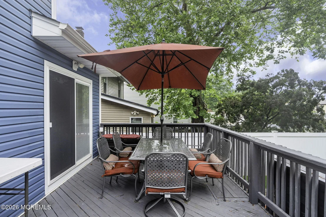 Photo of 247 Post Avenue
