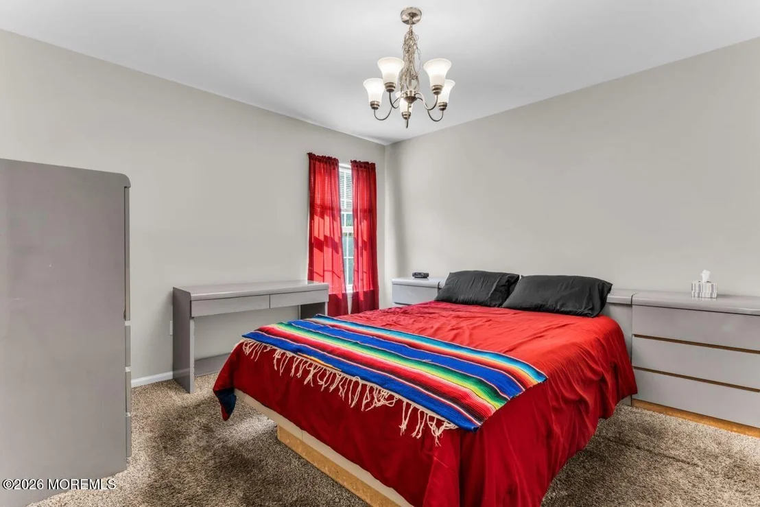 Photo of 383 Meadowood Road
