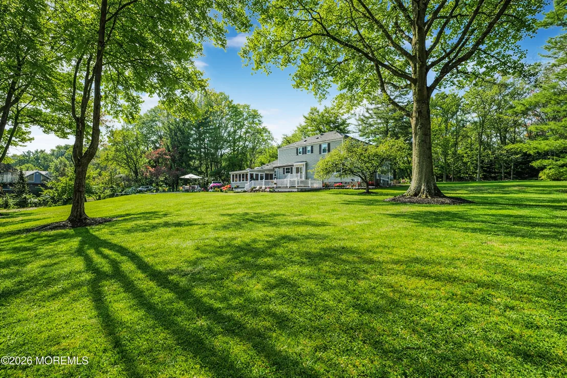 Photo of 11 Mohican Drive