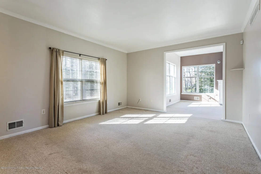 Photo of 11 Hardwood Drive