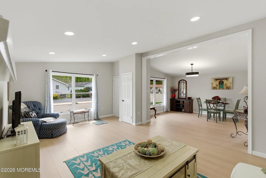 Photo of 27 Brookview Lane