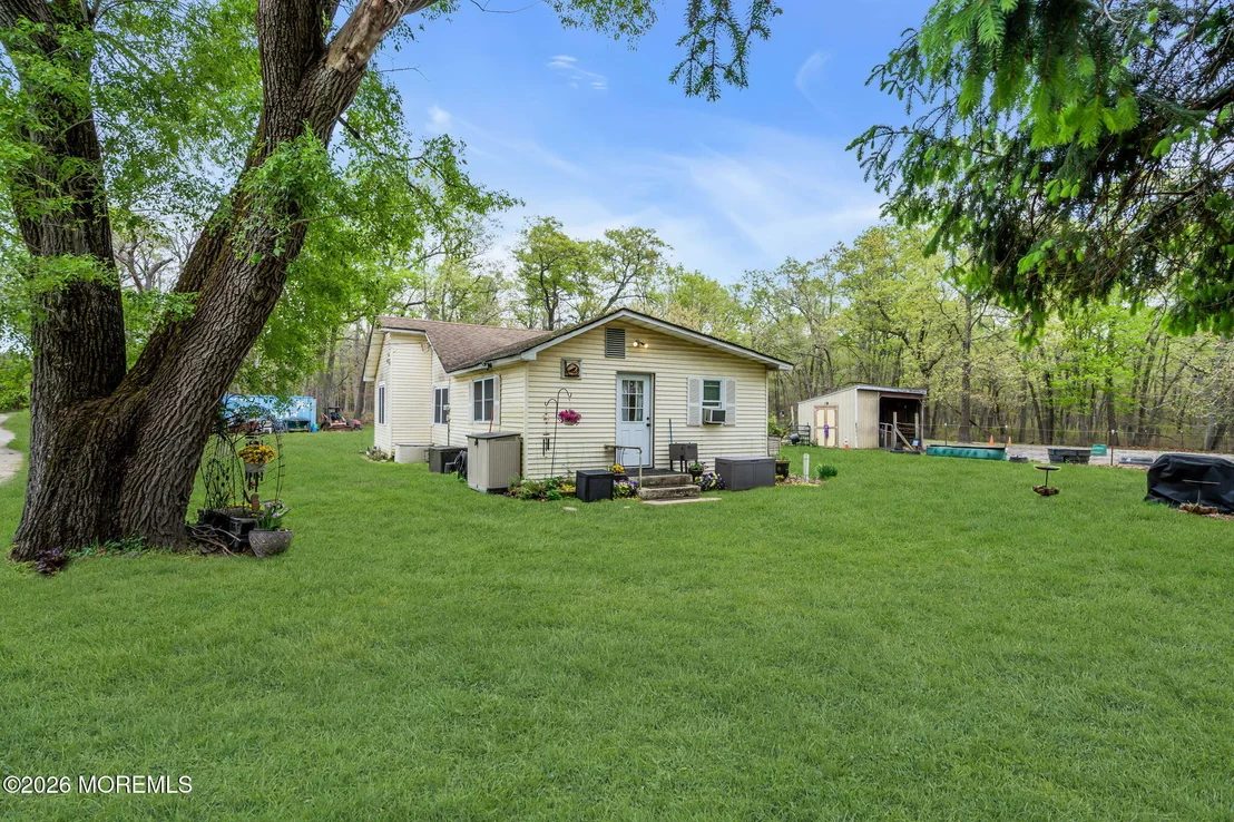 Photo of 3707 North Road
