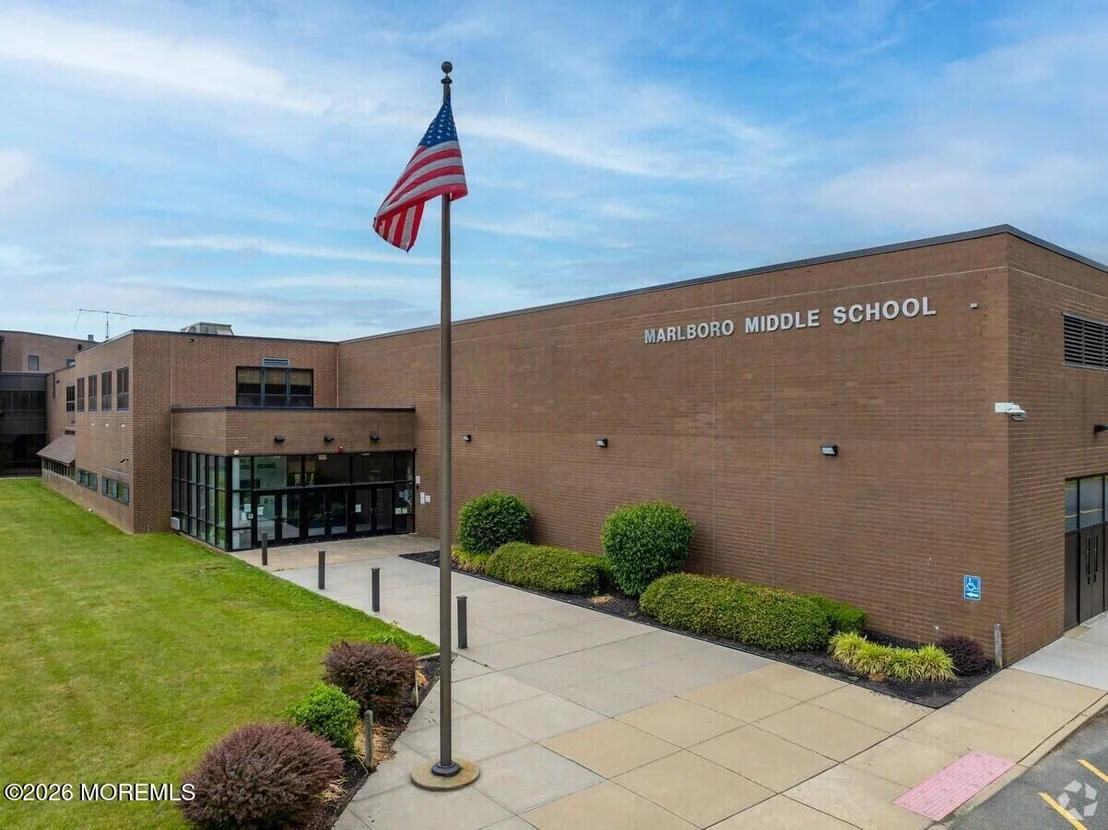 Photo of 27 Heron Drive