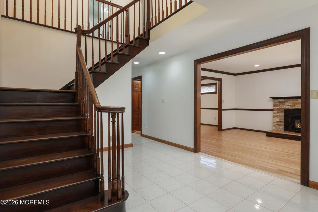 Photo of 463 Cottrell Road