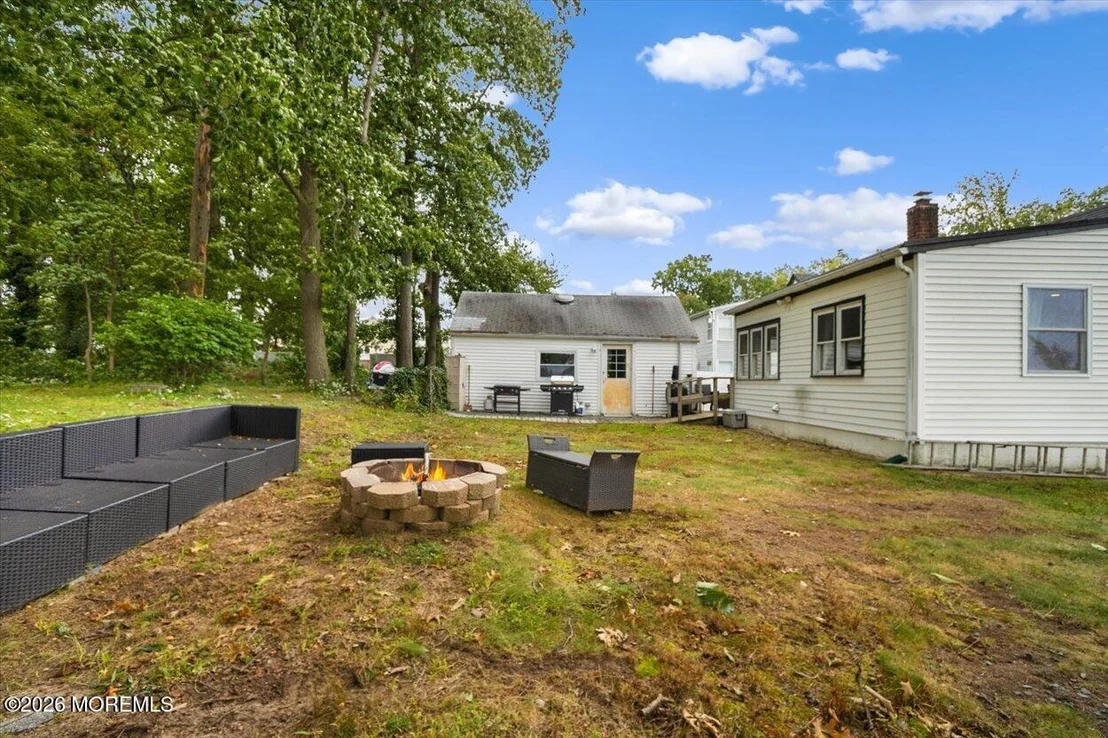 Photo of 471 Beverly Drive