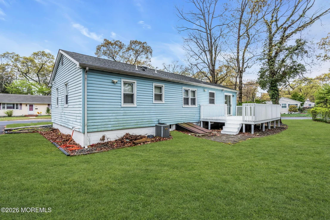 Photo of 593 Beach Plum Road