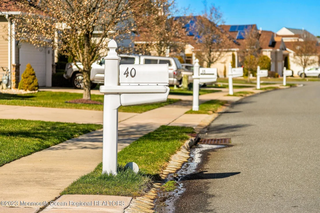 Photo of 40 Eagleswood Drive