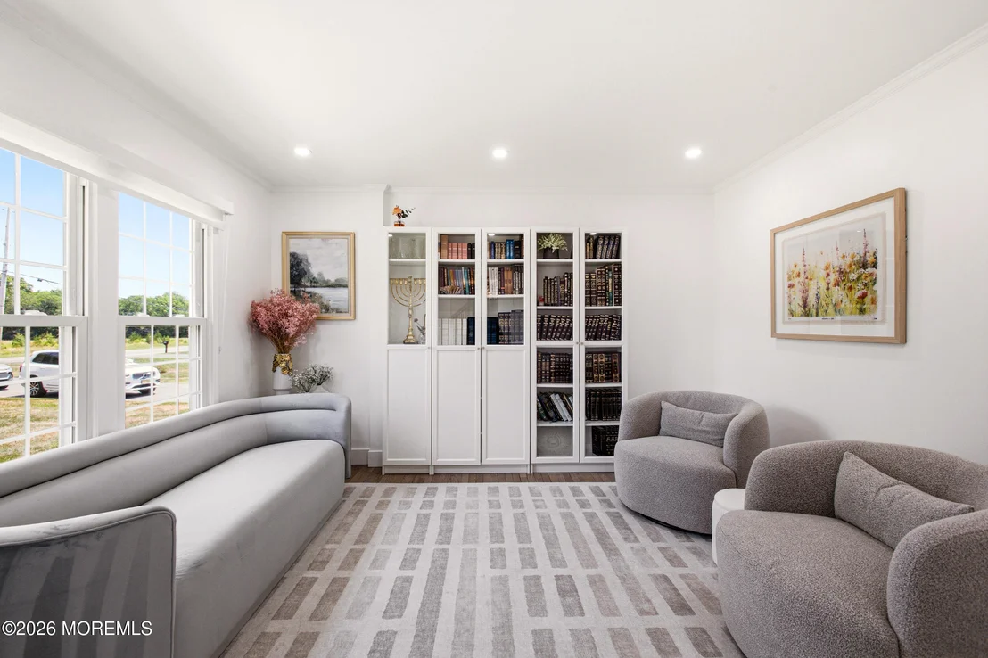 Photo of 122 Butterfly Road