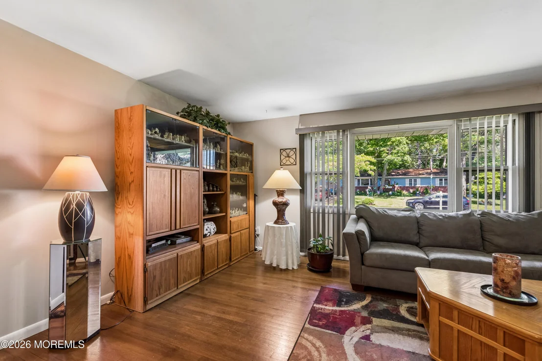 Photo of 262 Arizona Drive