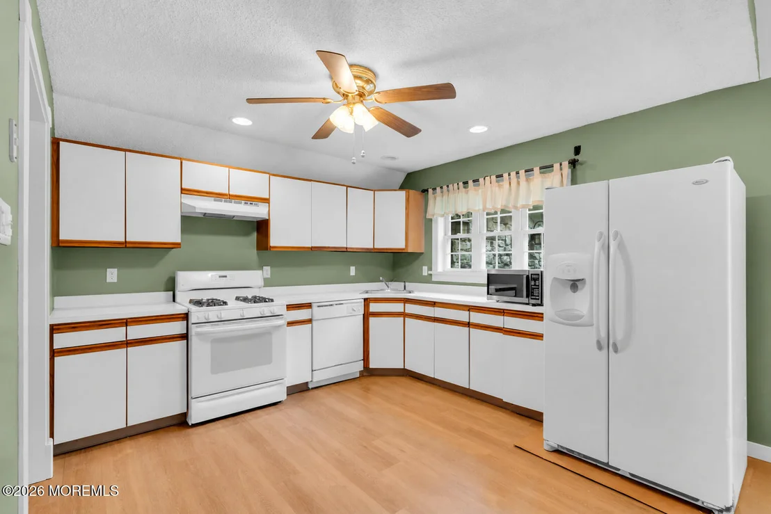 Photo of 104 Spruce Circle N