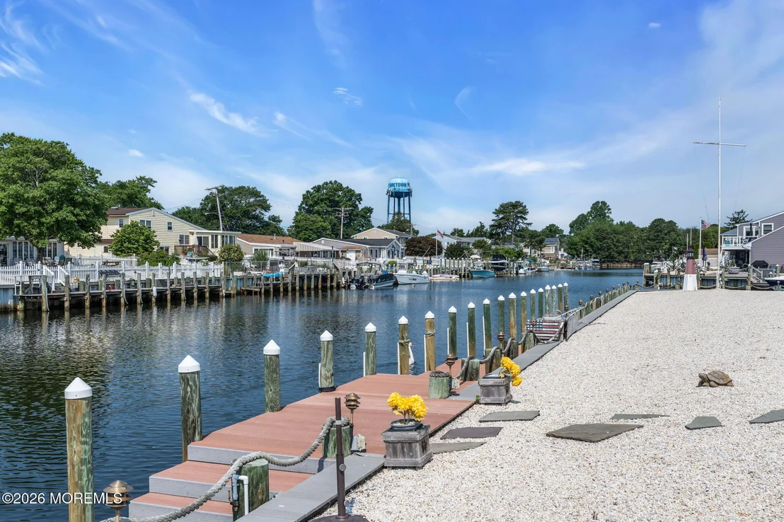 Photo of 115 Hatteras Road