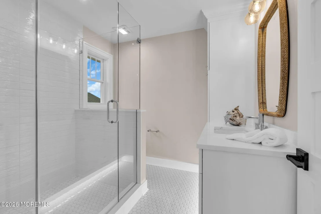 Photo of 151 Pershing Boulevard