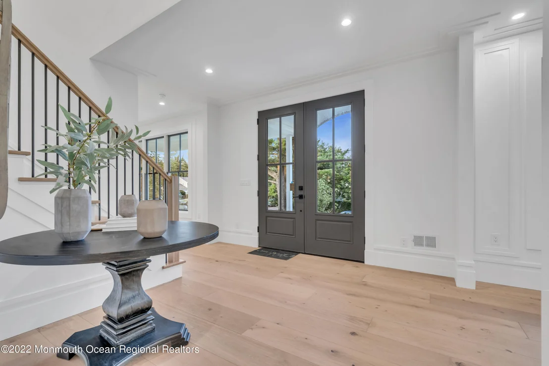 Photo of 376 Orenda Circle