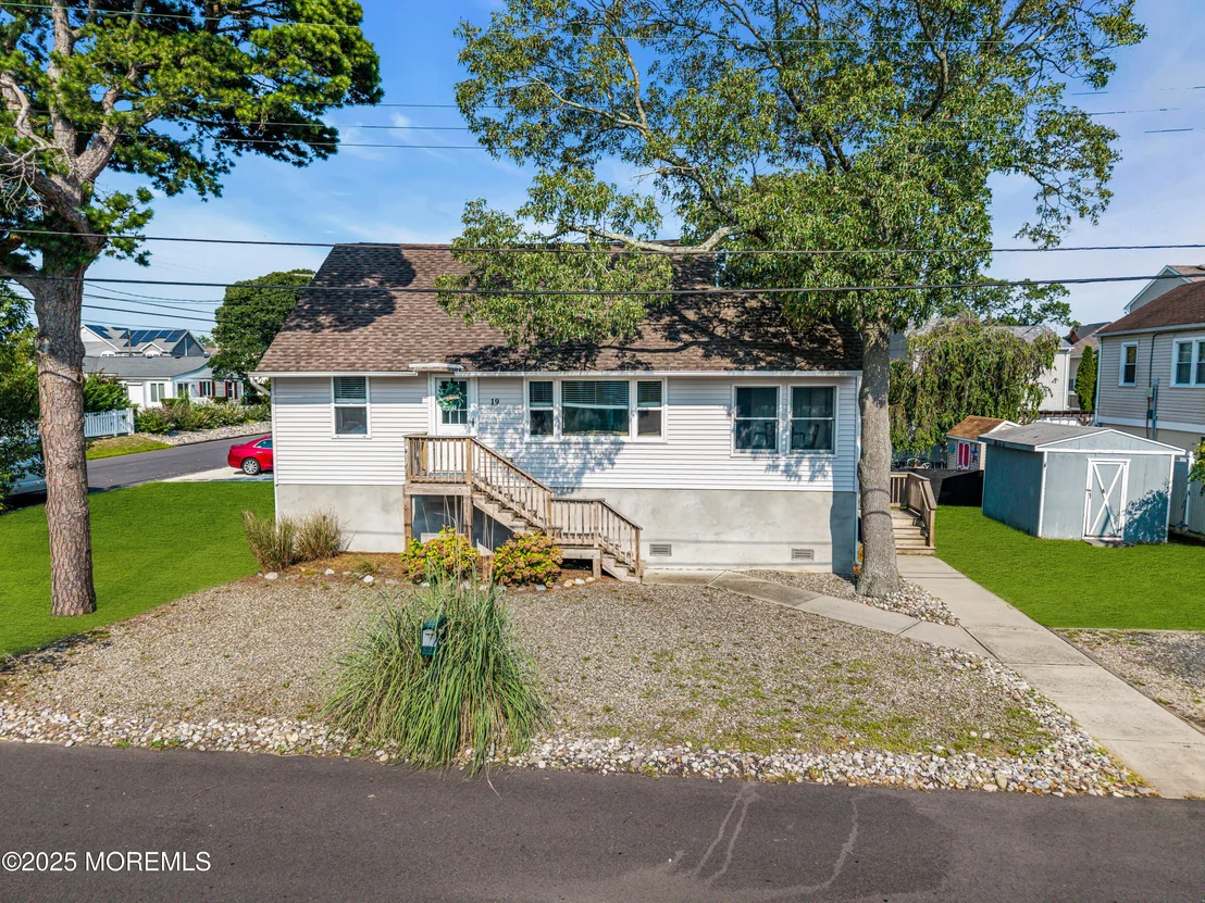 Photo of 19 Ardmore Drive