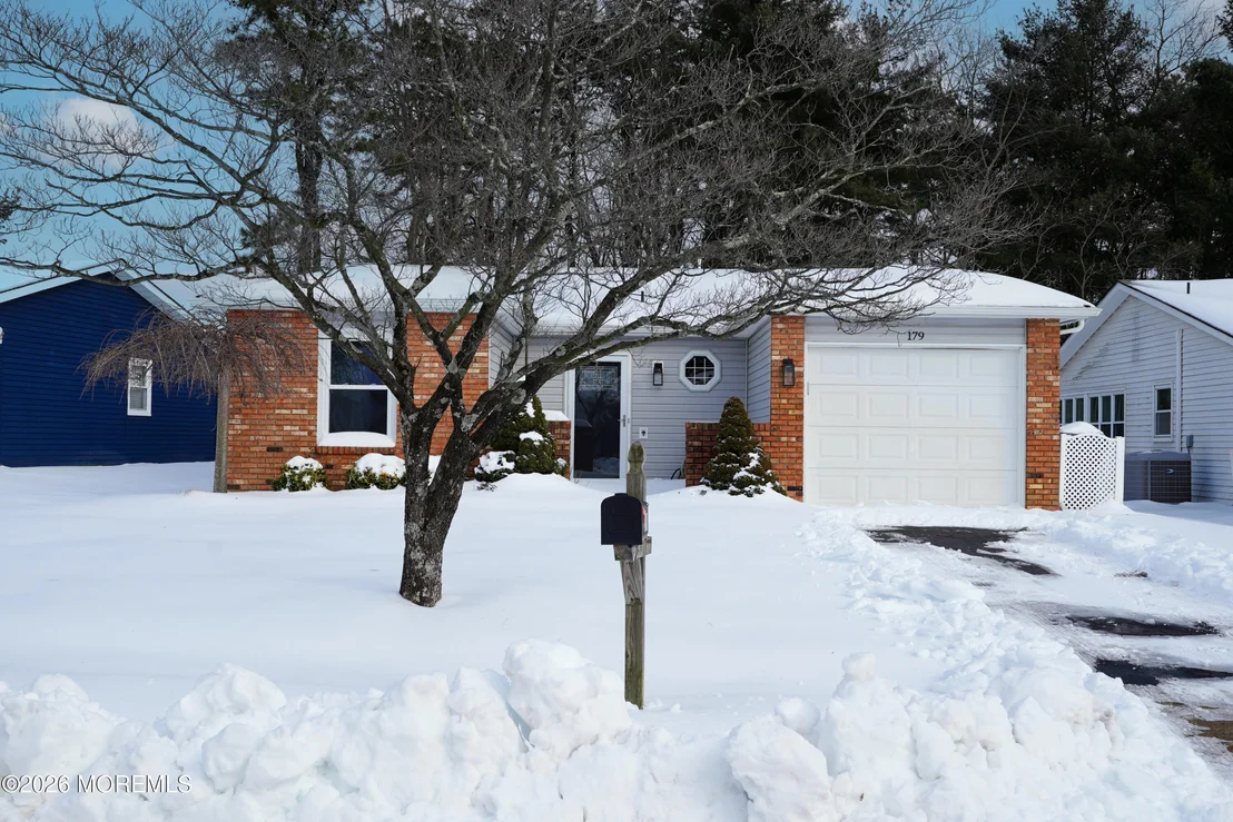 Photo of 179 Courtshire Drive
