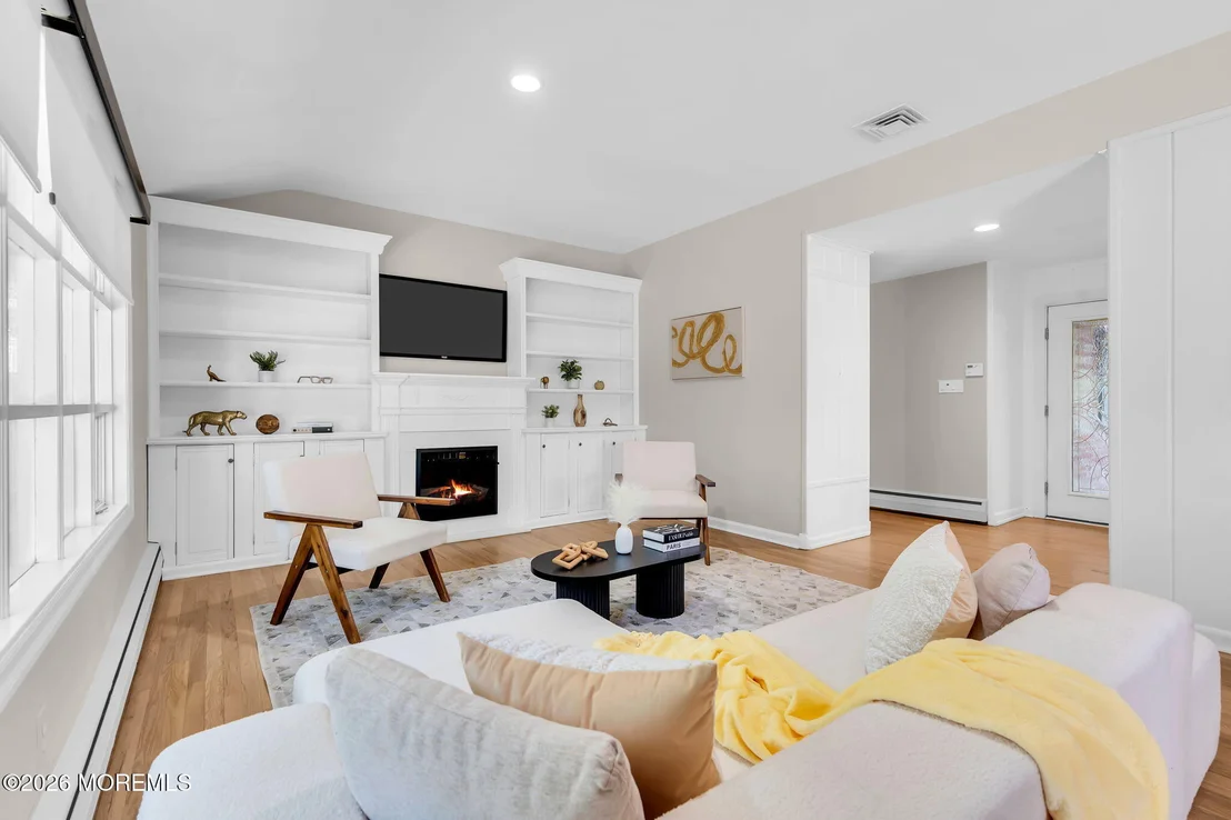 Photo of 12 Indian King Drive
