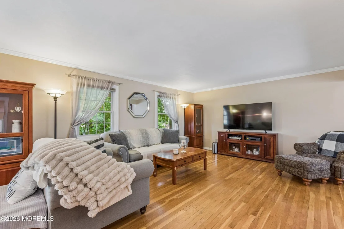 Photo of 420 Crestview Terrace
