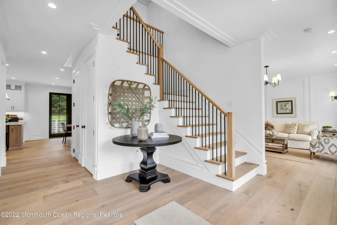 Photo of 376 Orenda Circle