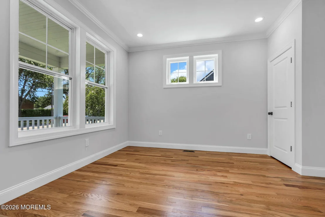 Photo of 808 Allaire Road