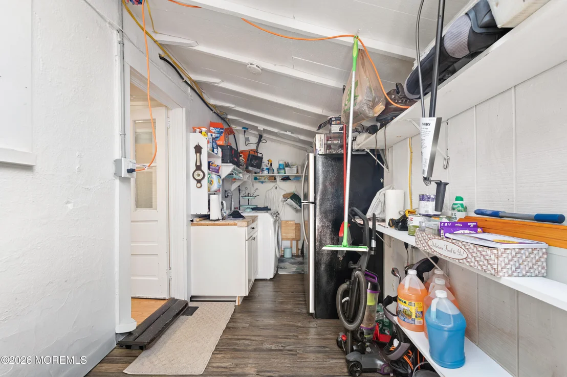 Photo of 1601 River Road