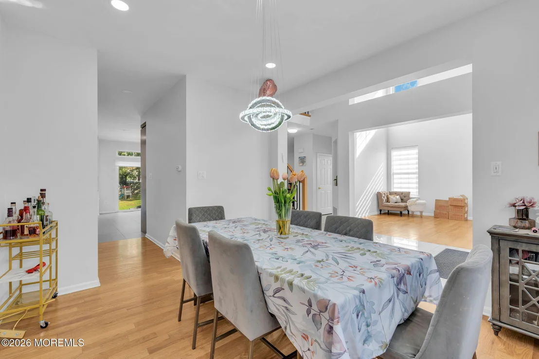 Photo of 2391 Forest Circle