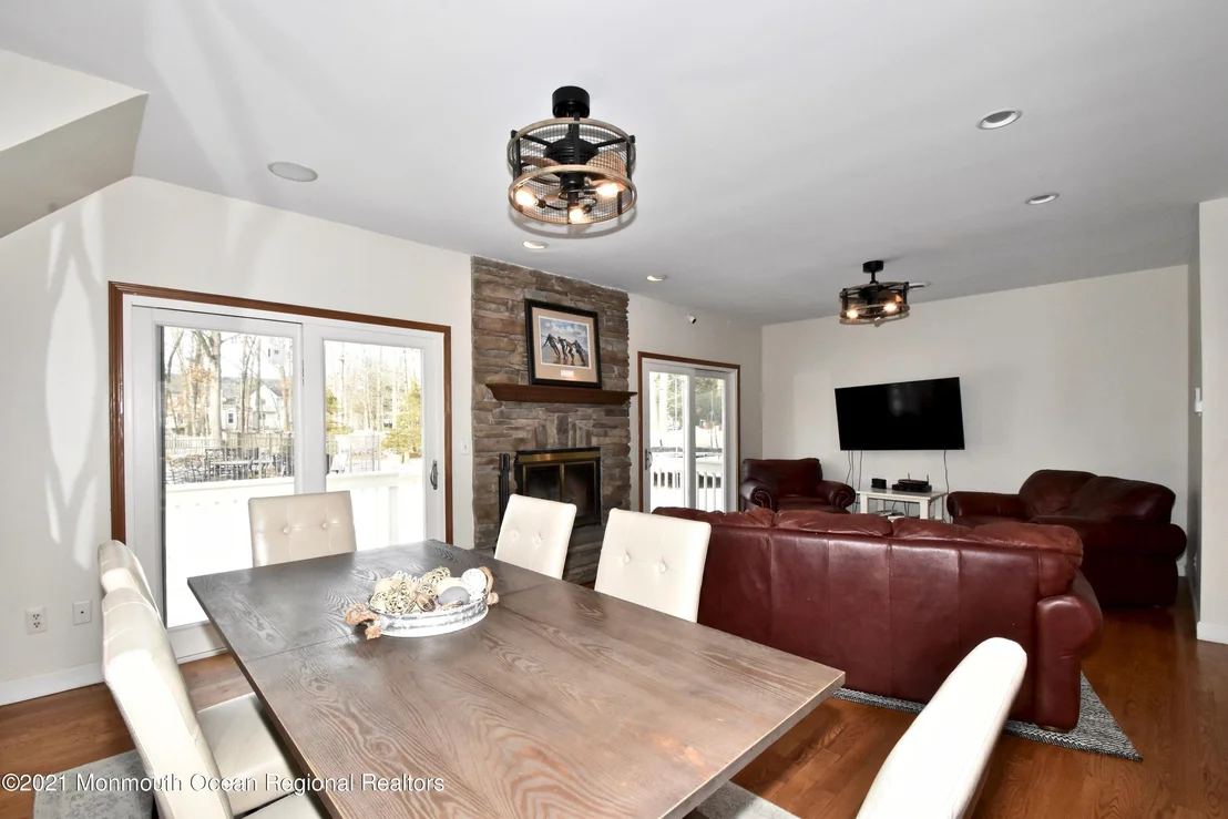 Photo of 241 Edgemere Drive