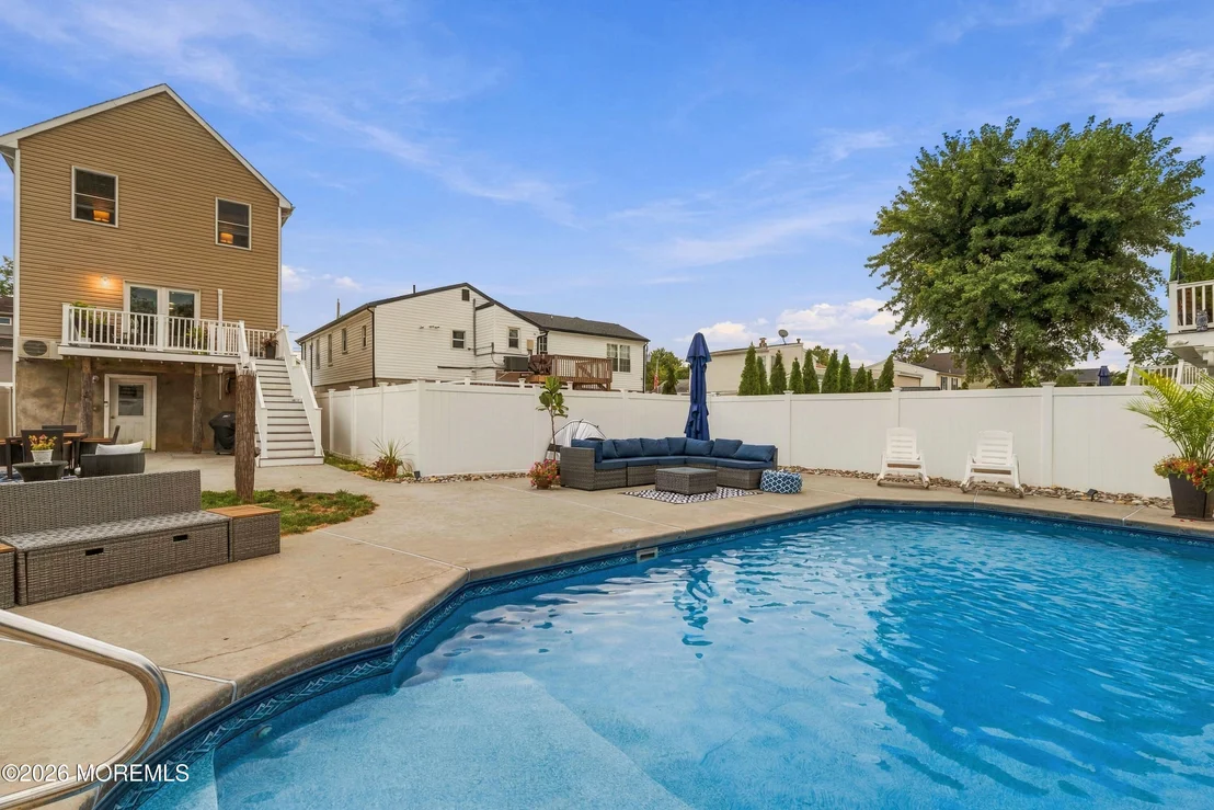 Photo of 355 Lorillard Avenue