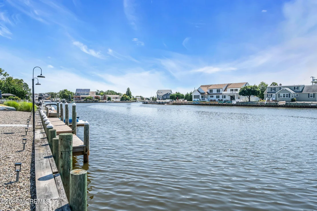 Photo of 39 Parkers Point Boulevard