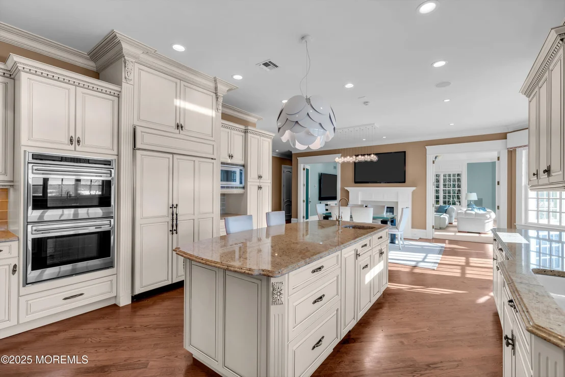Photo of 934 Navesink River Road