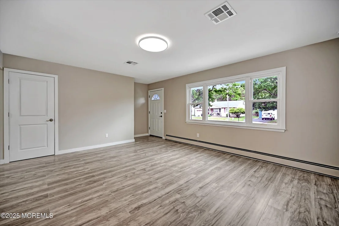Photo of 48 Sheepshead Drive