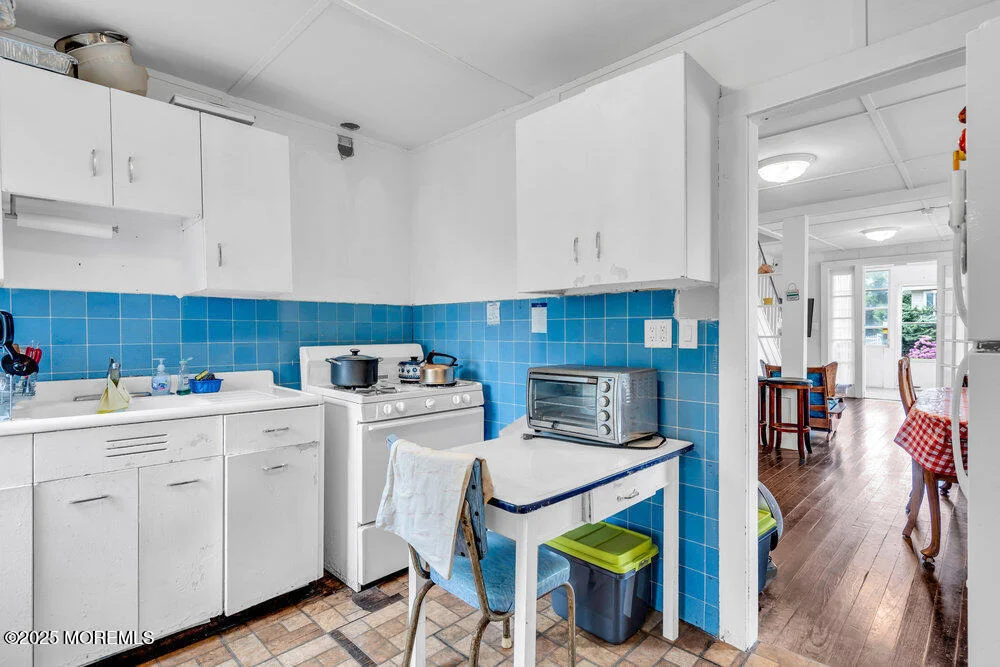 Photo of 110 2nd Avenue