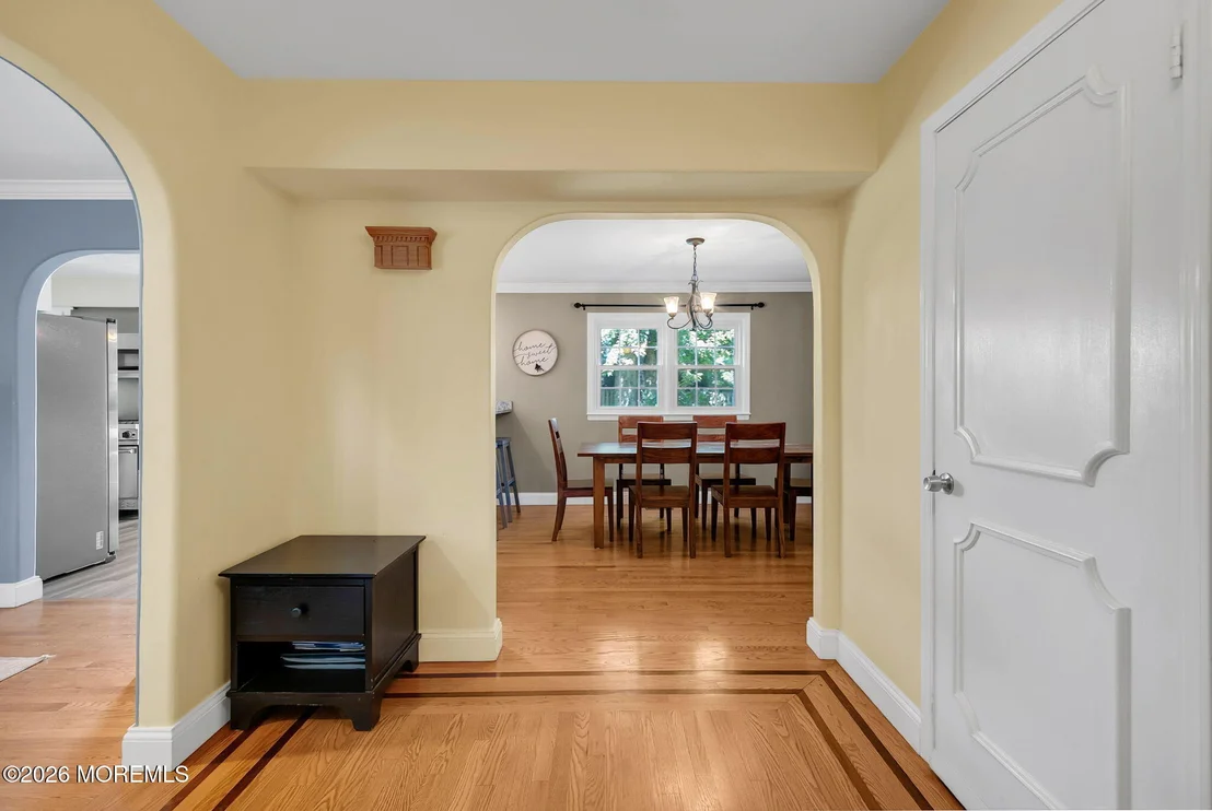 Photo of 49 Manitto Place