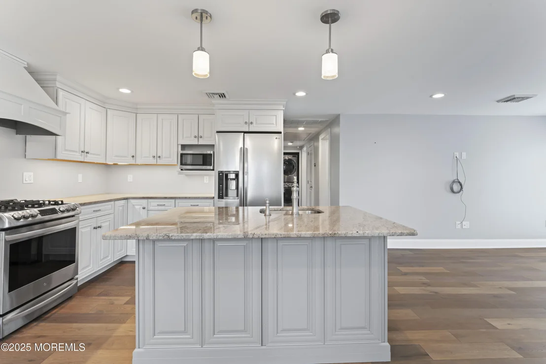 Photo of 40 Cabana Drive