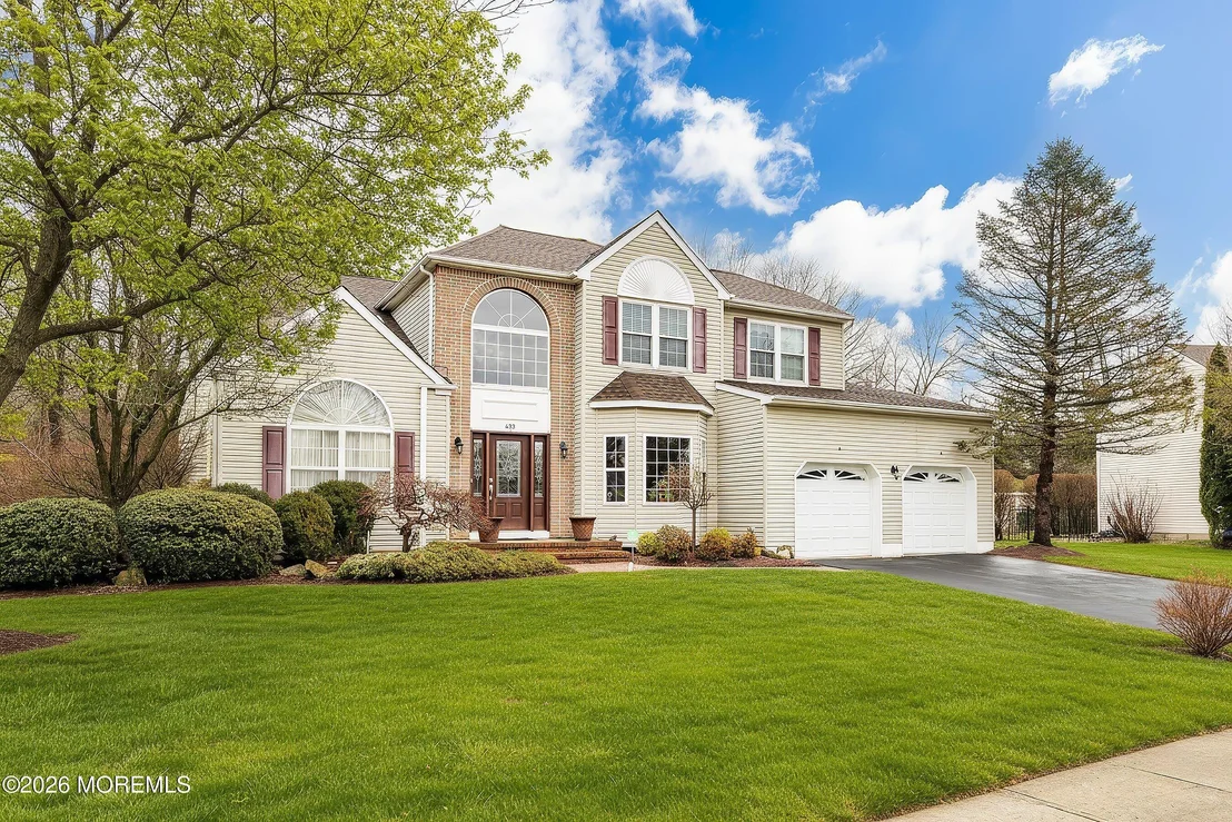 Photo of 433 Meadowood Road