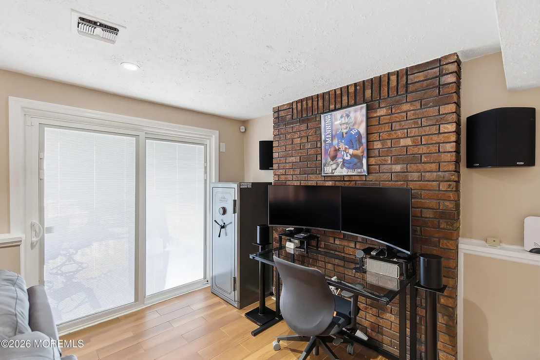 Photo of 3148 Oceanic Drive