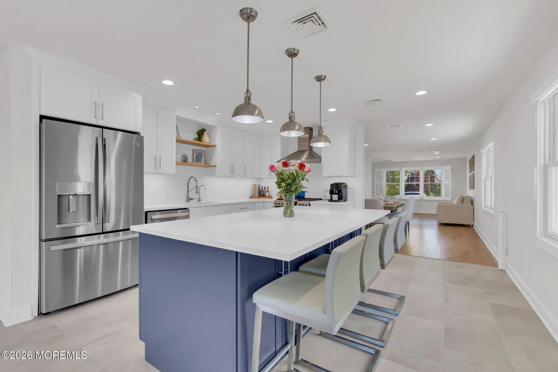 Photo of 304 Parkway