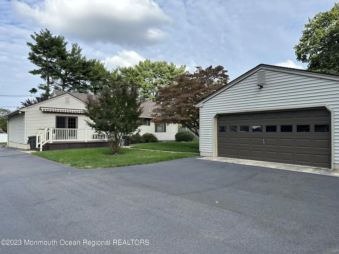 Photo of 110 Van Brackle Road