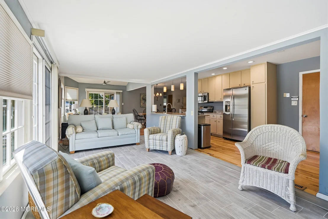Photo of 481 Admiral Road