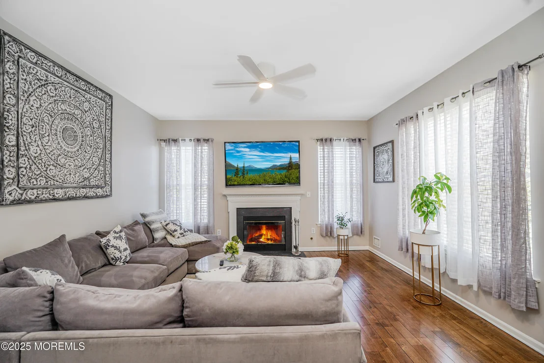 Photo of 1 Pondview Drive