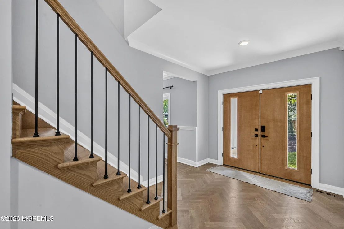 Photo of 284 Middle Road