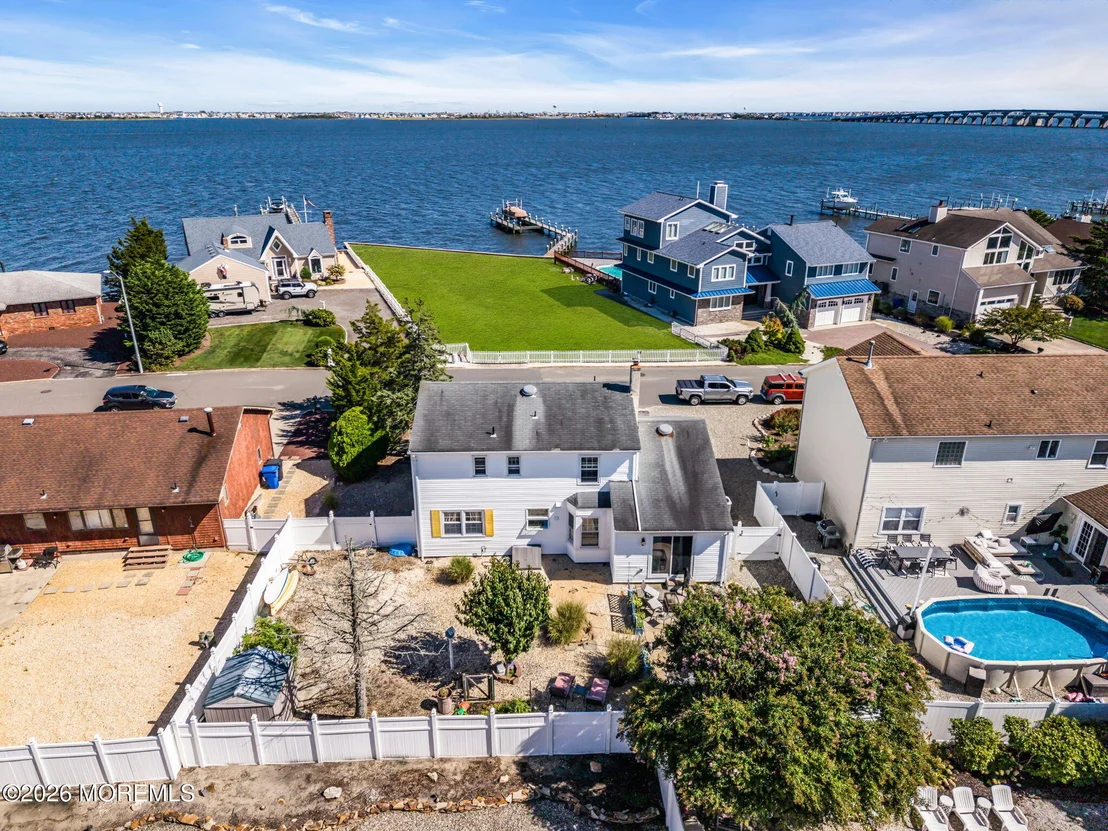 Photo of 3290 Long Point Drive