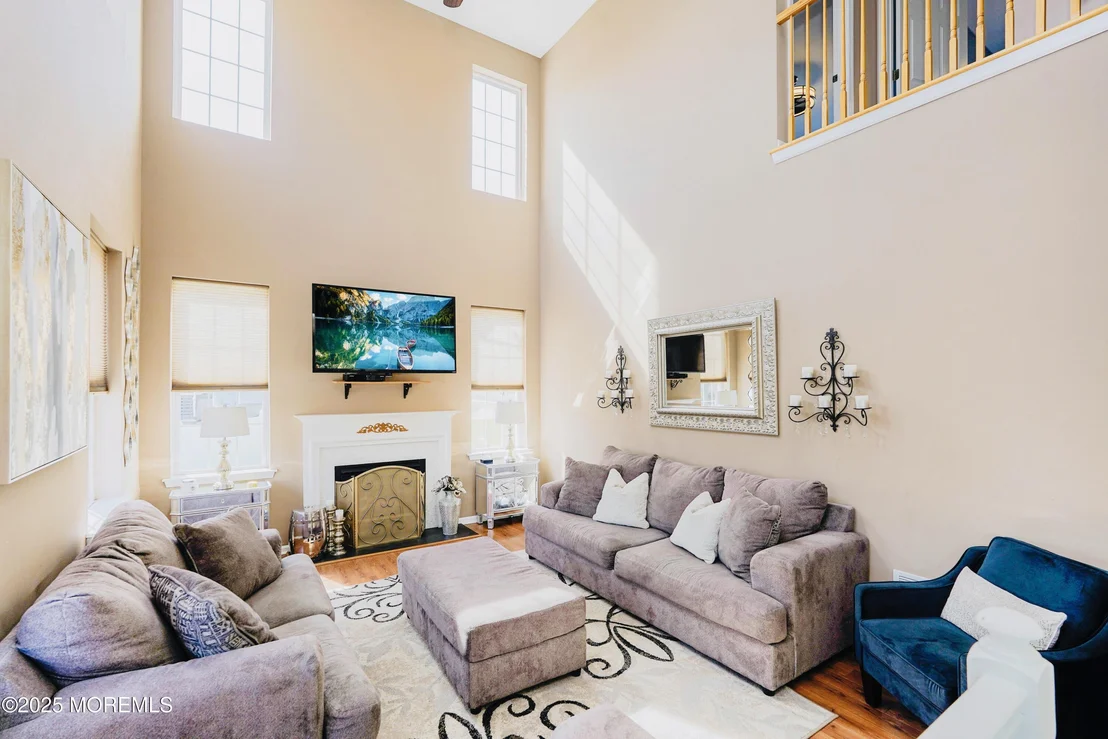 Photo of 19 Summerhill Avenue