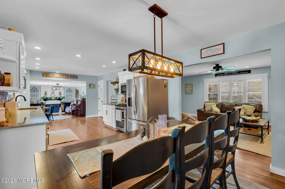 Photo of 4 Oak Leaf Lane